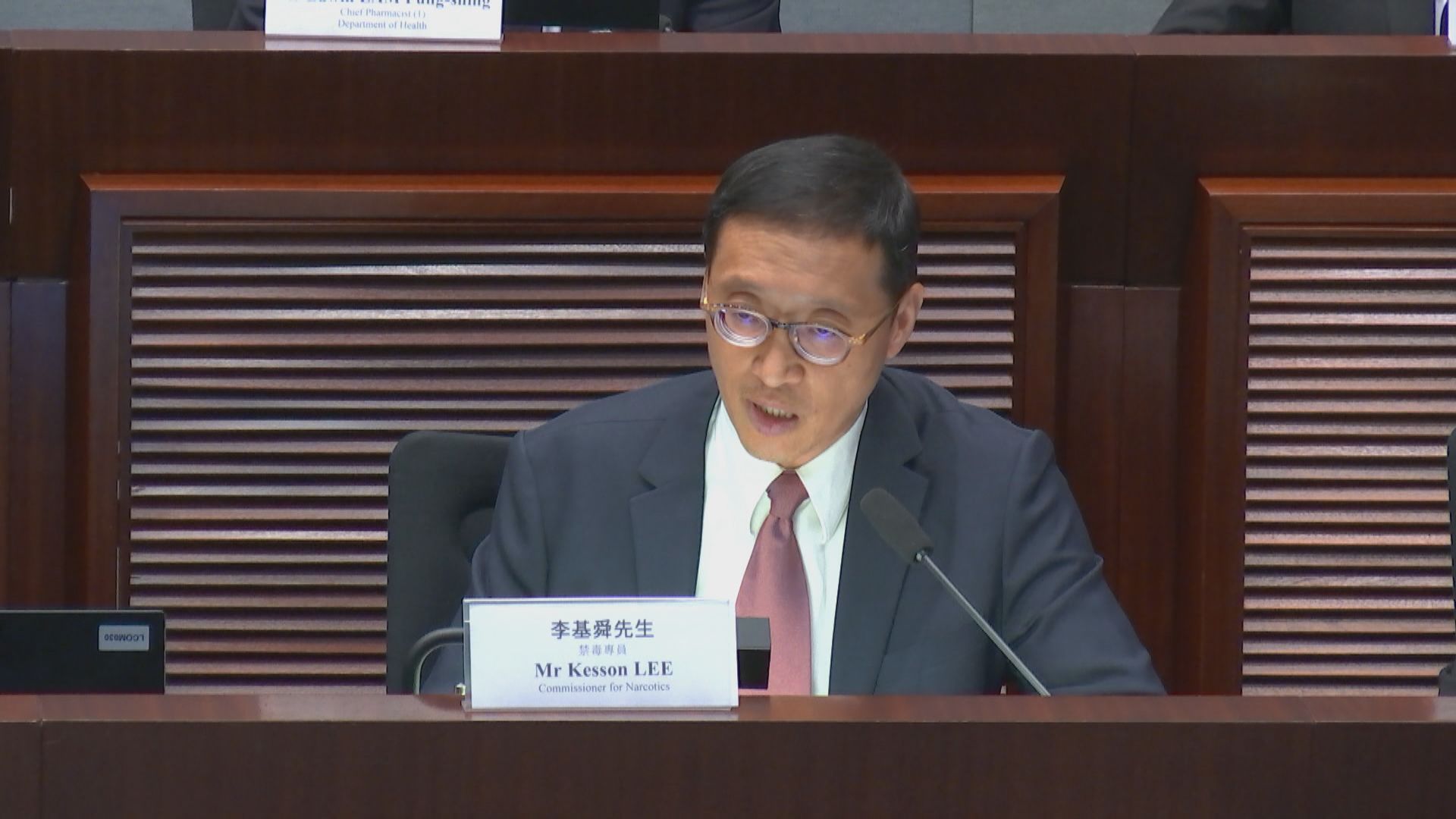 保安局研究為學校引入太空油毒品試紙