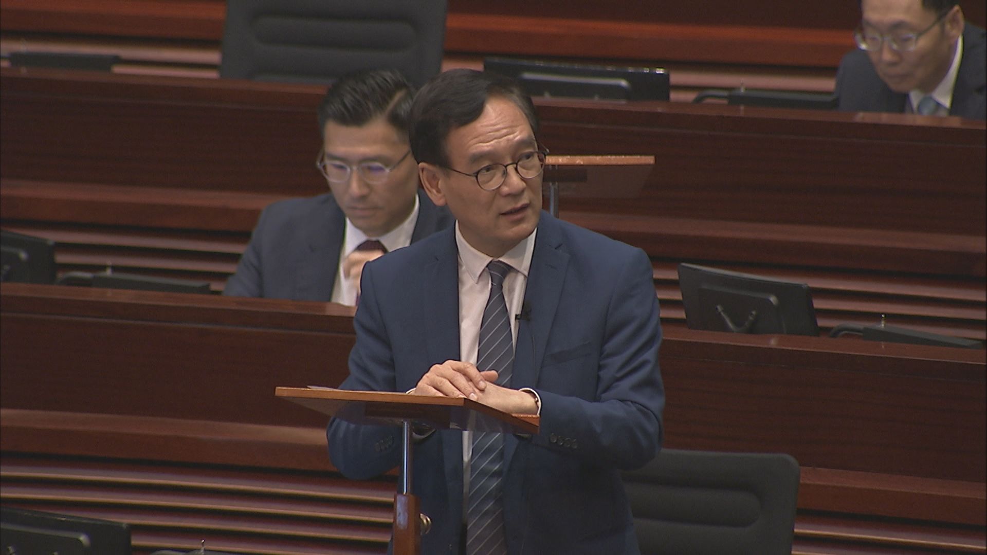 立法會三讀通過調整從價印花稅稅階 配合預算案措施