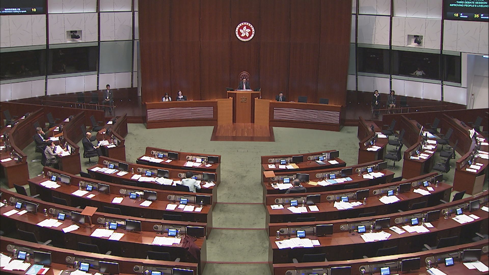 施政報告致謝議案　葉建源指會投棄權票