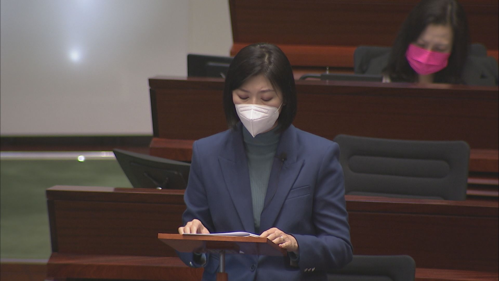 立法會第二日辯論施政報告致謝議案　議員倡降低「高才通」要求