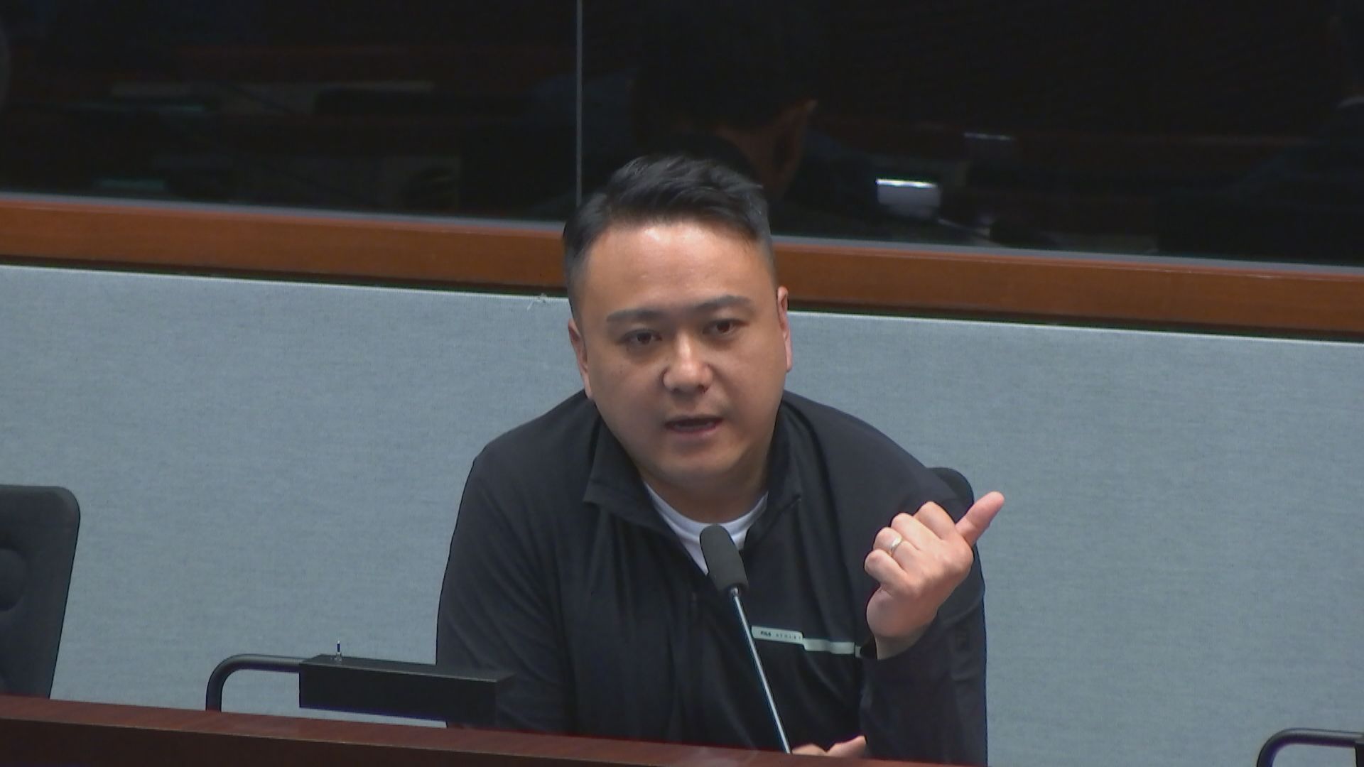 立法會議員關注旅客過多　西貢交通不勝負荷