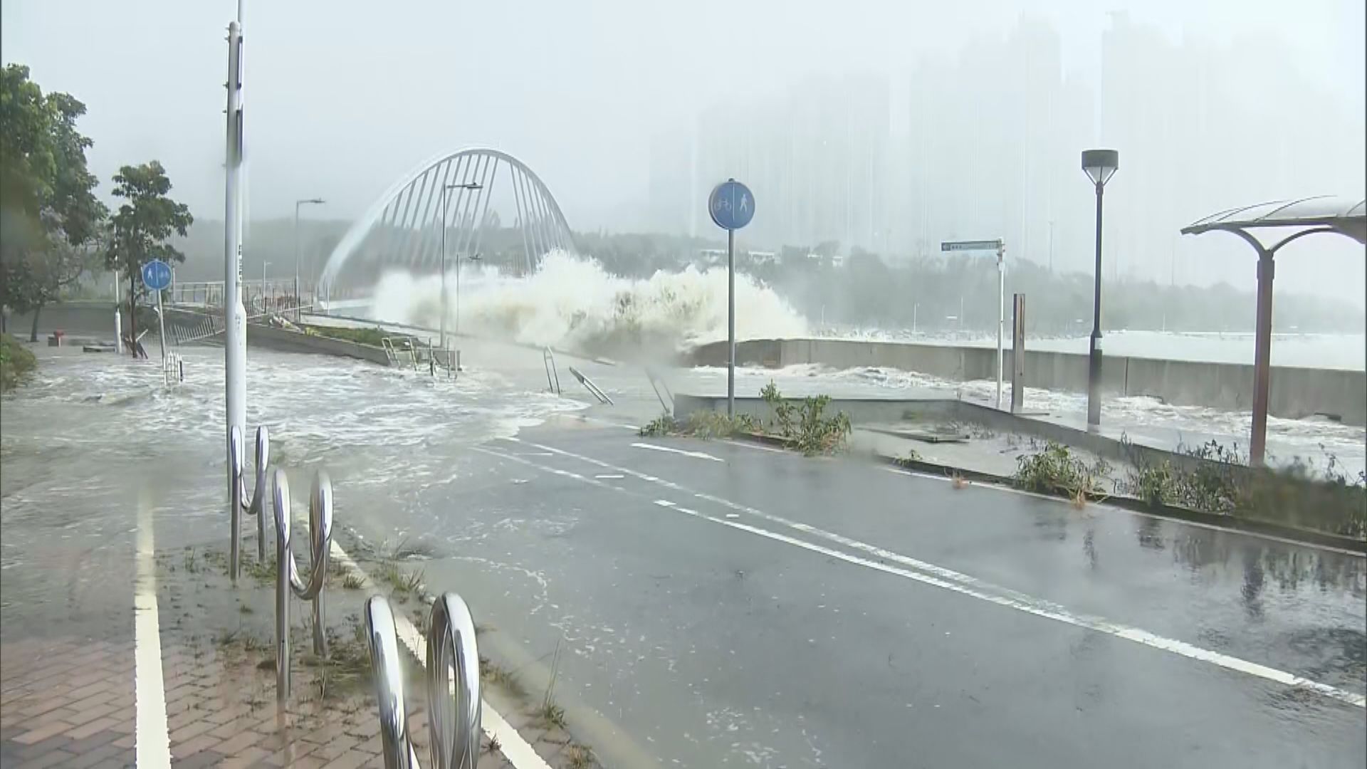 政府過去逾兩年半處理逾80宗攀山拯救或遇溺事故