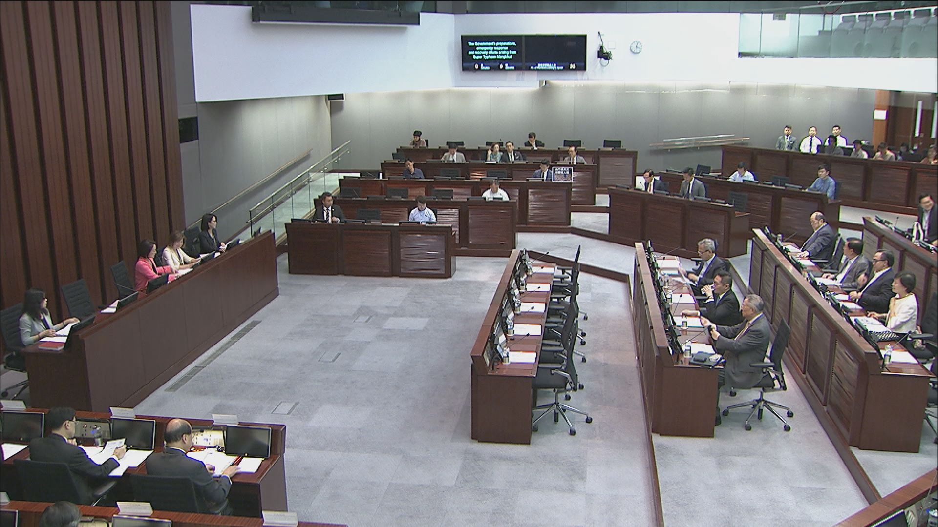 特別內會討論超強颱風山竹善後工作