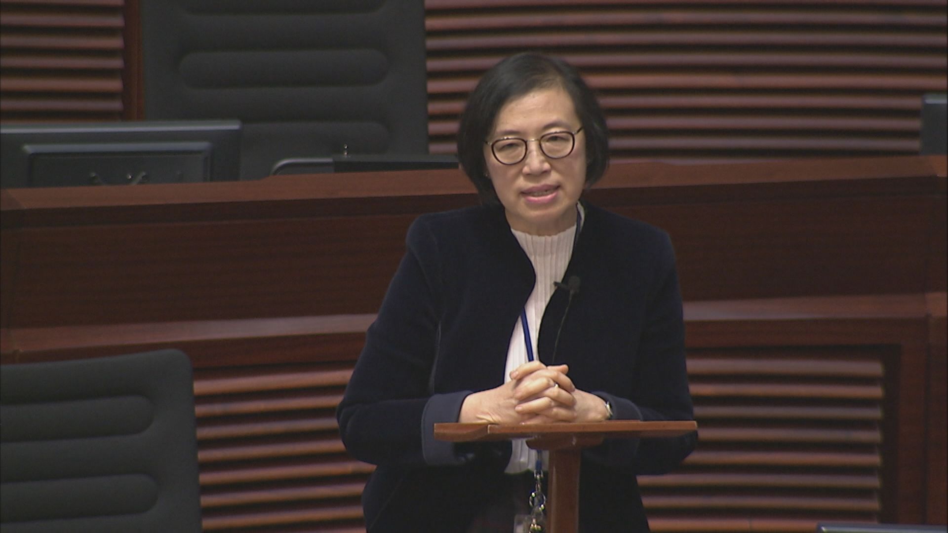 陳肇始：留意到市面口罩供應緊張　料未來一兩周可補貨