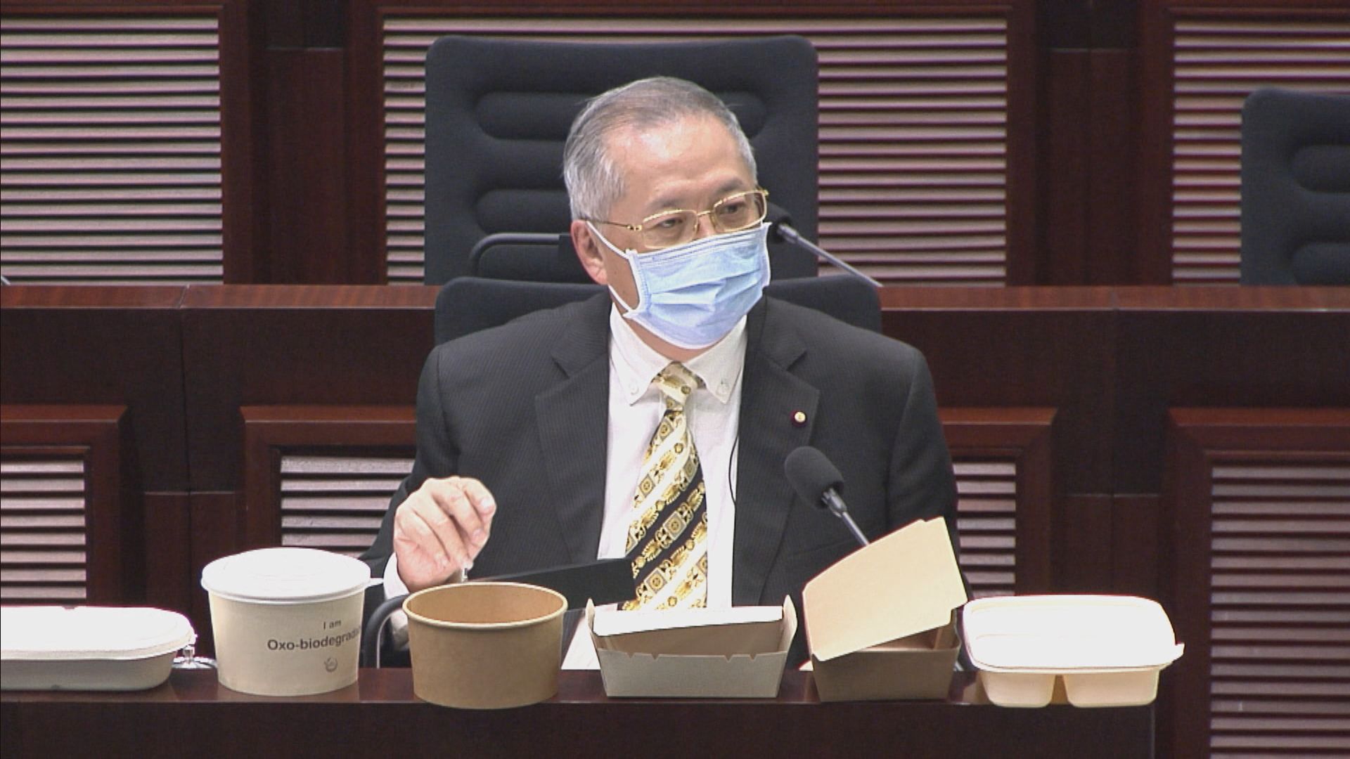 政府擬分階段禁發泡膠餐具　議員憂成本轉嫁消費者