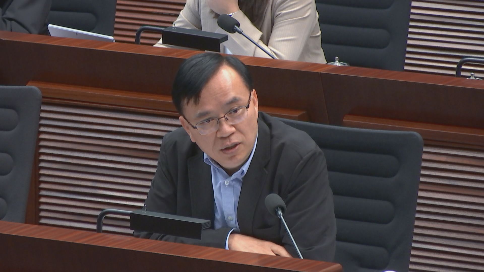 黃國關注外賣員工作傷亡不納工傷統計  