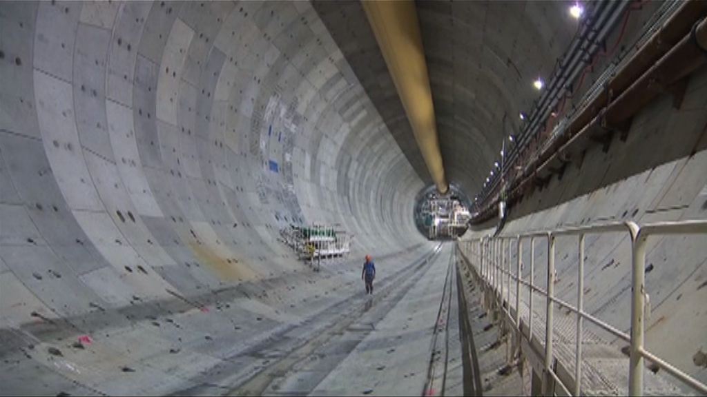 港珠澳橋連接路隧道設計未定案