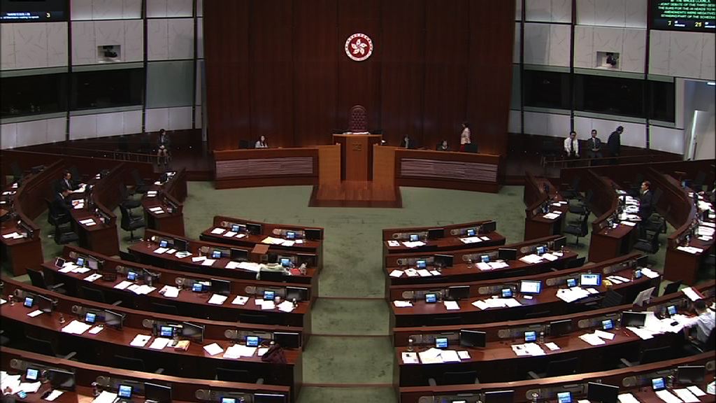 立法會43票贊成通過撥款條例草案