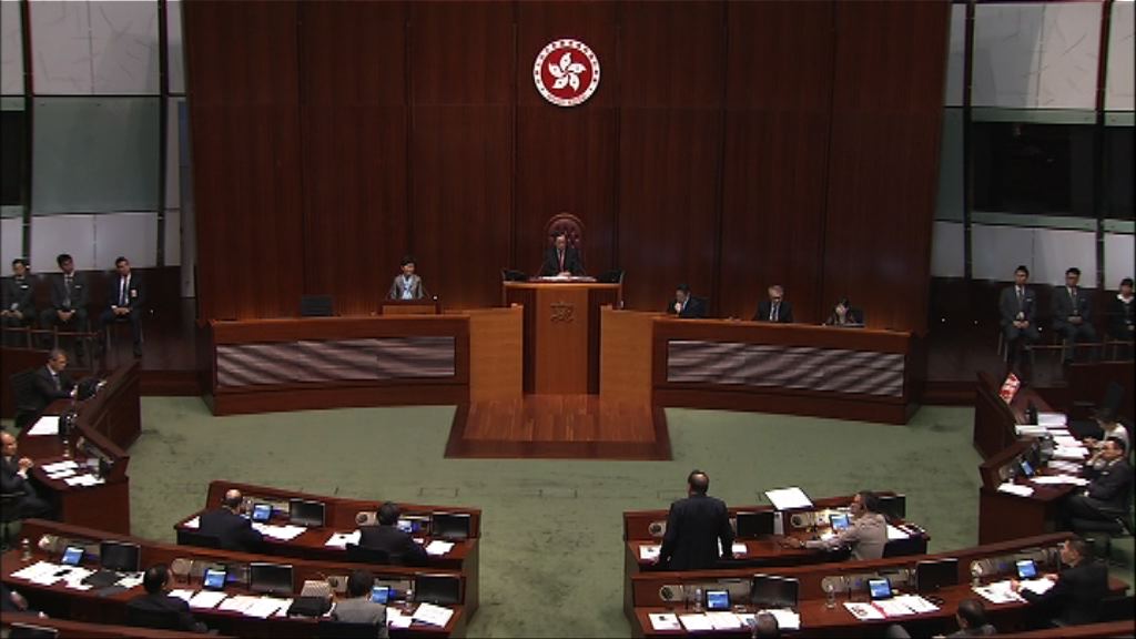 林鄭：空置稅今個月內交代