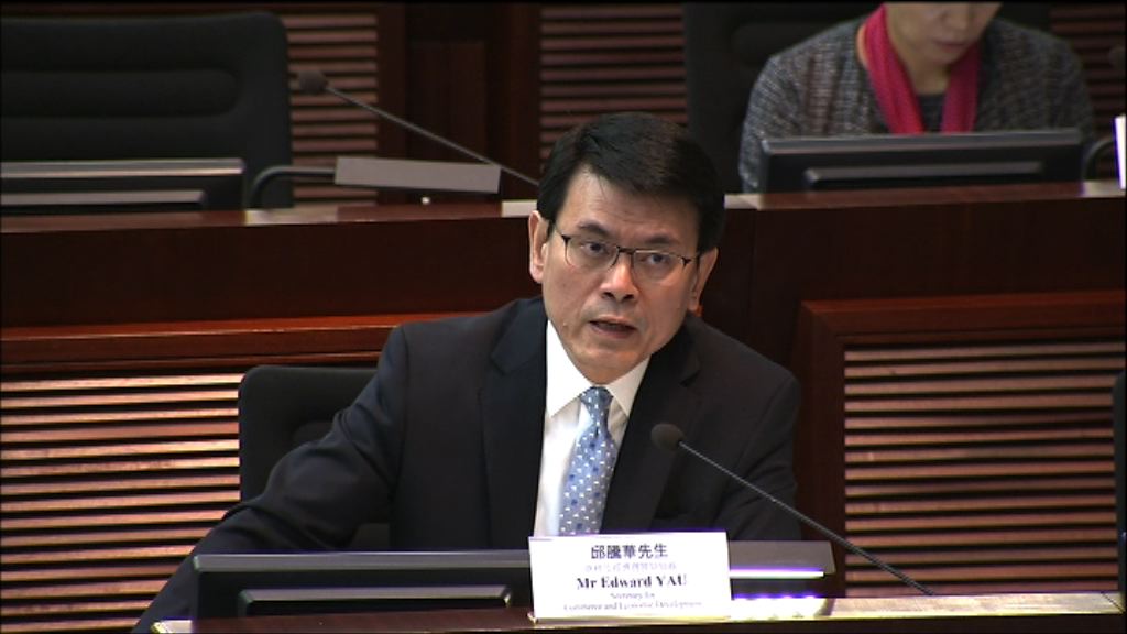 邱騰華：美食車先導計劃成效仍需時觀察