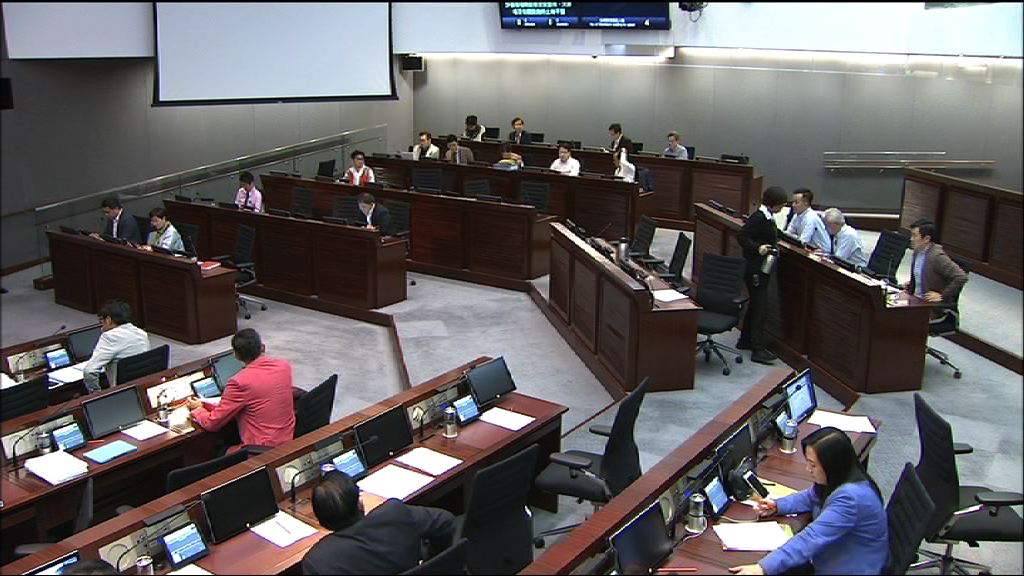 民主派就財委會及其下小組會議程序提修訂