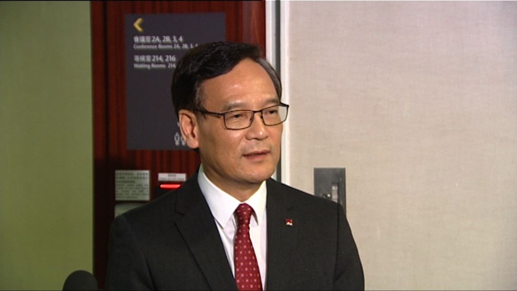 謝偉銓促張建宗審視朗屏站天橋方案