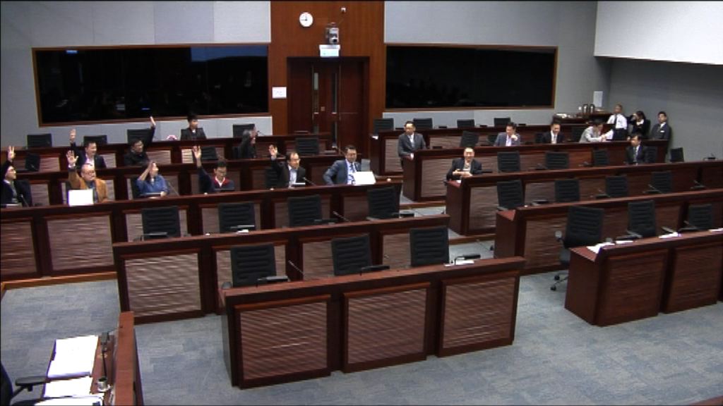 議員促關愛基金續發放N無津貼