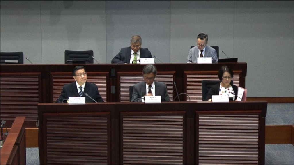 公屋料加租　張炳良：不會劃一免租