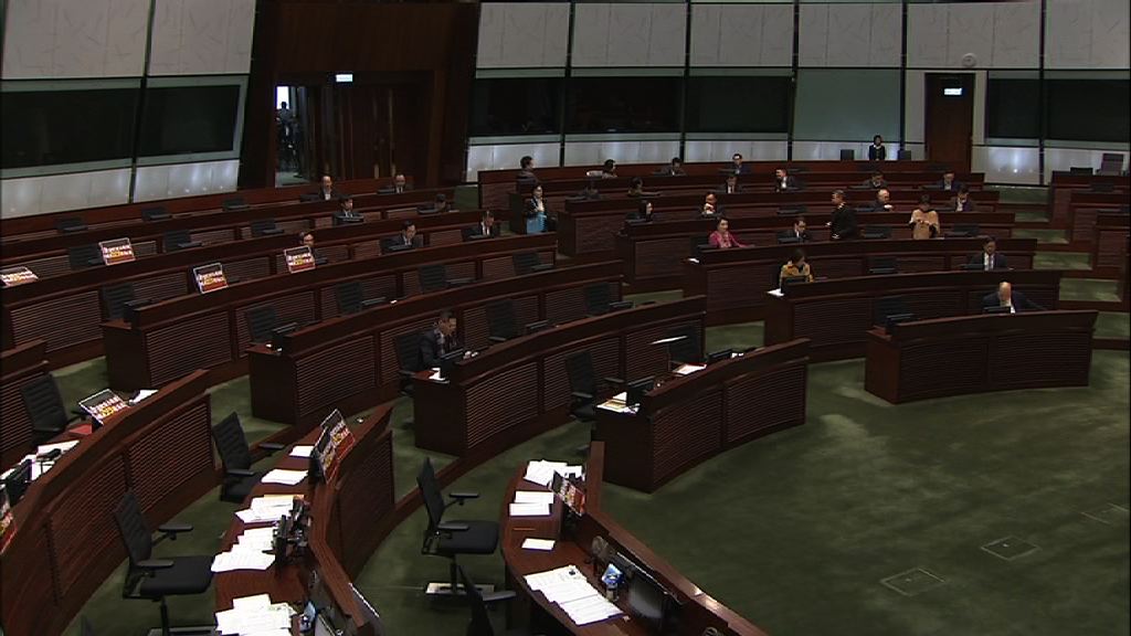 立法會續議實習律師修例中止待續