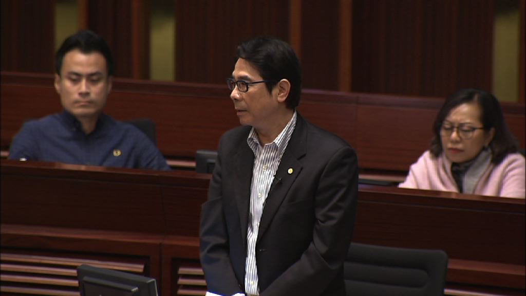 黃國健稱拉布瘋狂　首提中止待續