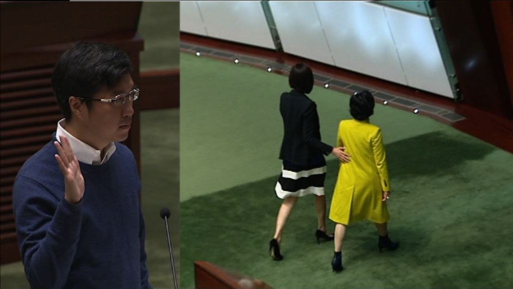 區諾軒宣誓　新民黨離席抗議