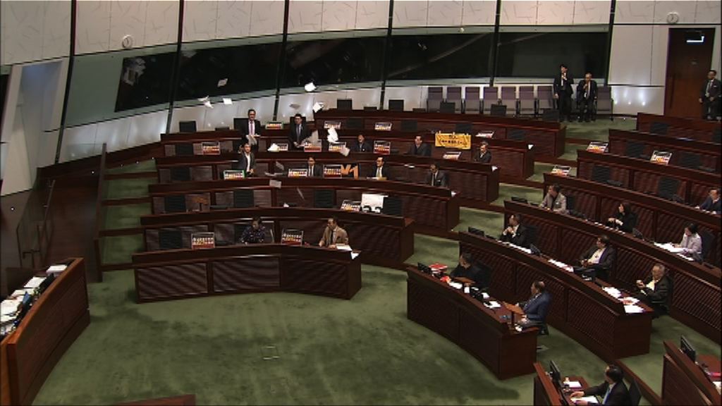 立法會通過建制派修改議規則決議案