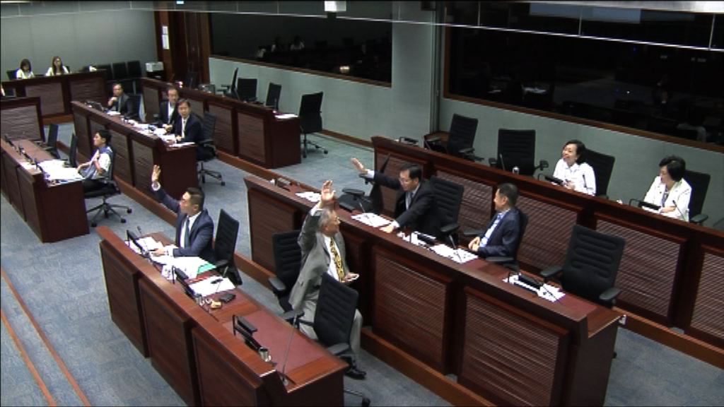 立法會通過動議促全面禁售電子煙及加熱煙