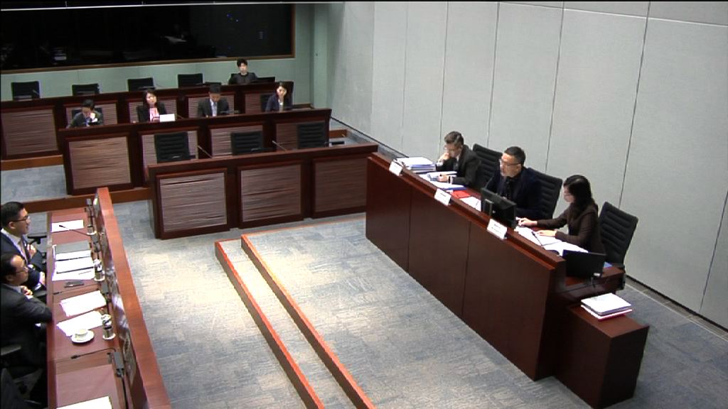 立法會查UGL料明年交提告