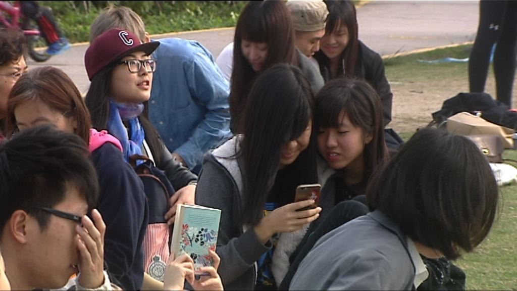 20至29歲青年月入5年升1600元