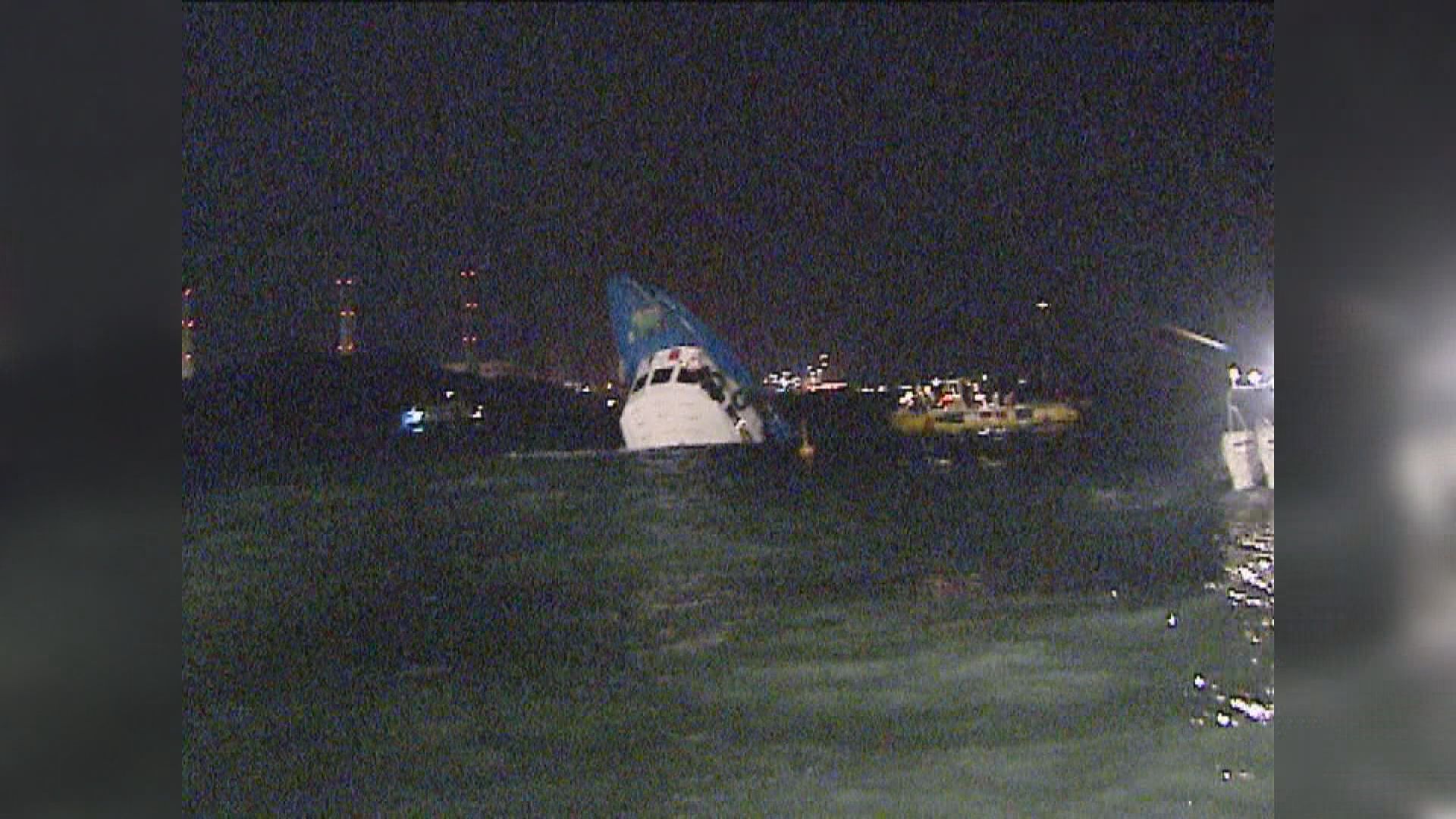 南丫海難死因研訊裁定39名死難者屬非法被殺