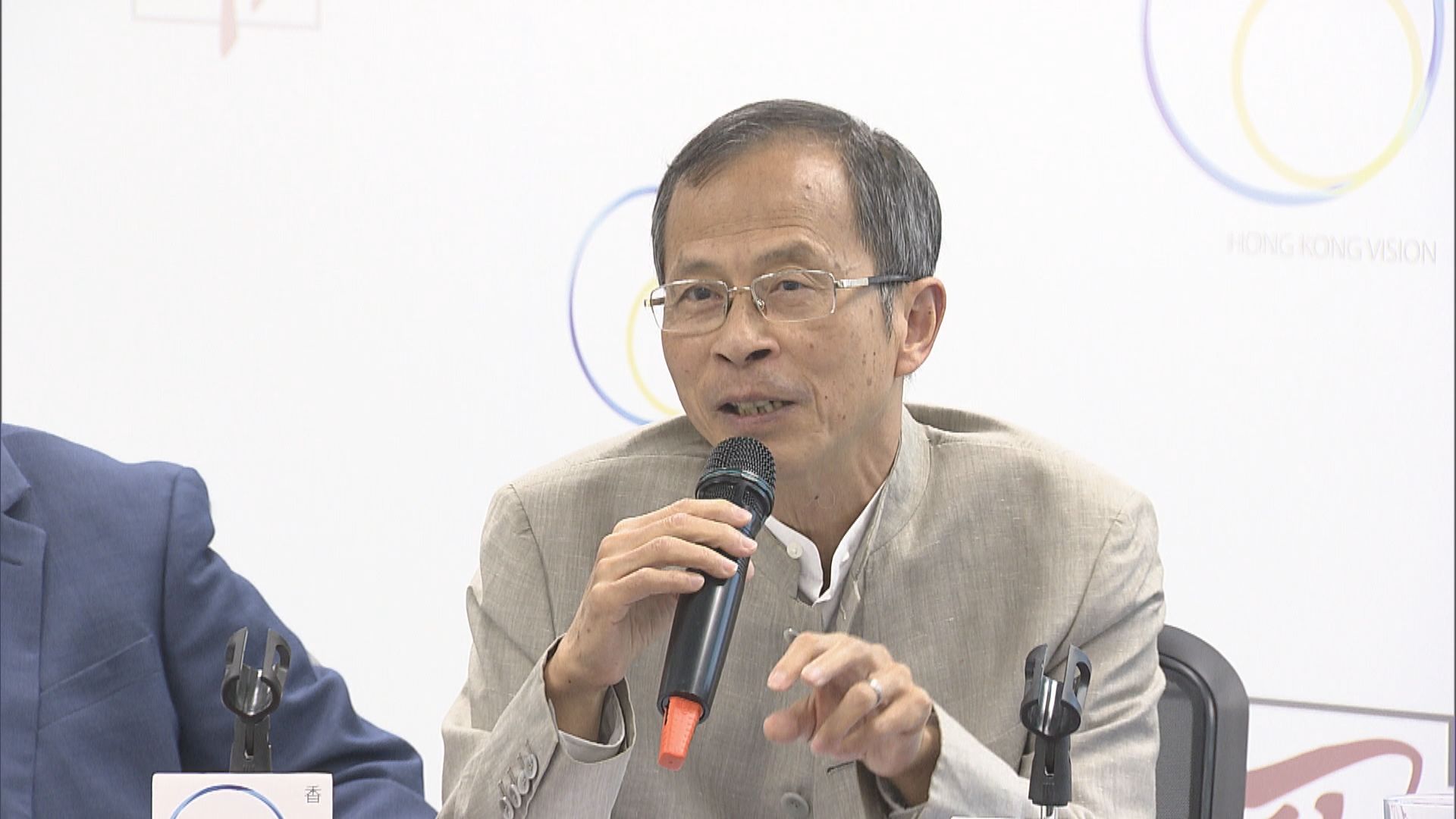 曾鈺成:不可繞過民意推明日大嶼 