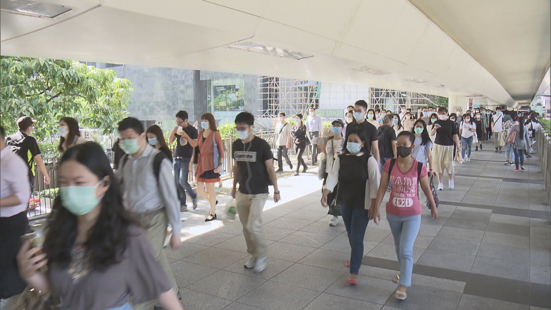 羅致光預計四月份失業率進一步上升