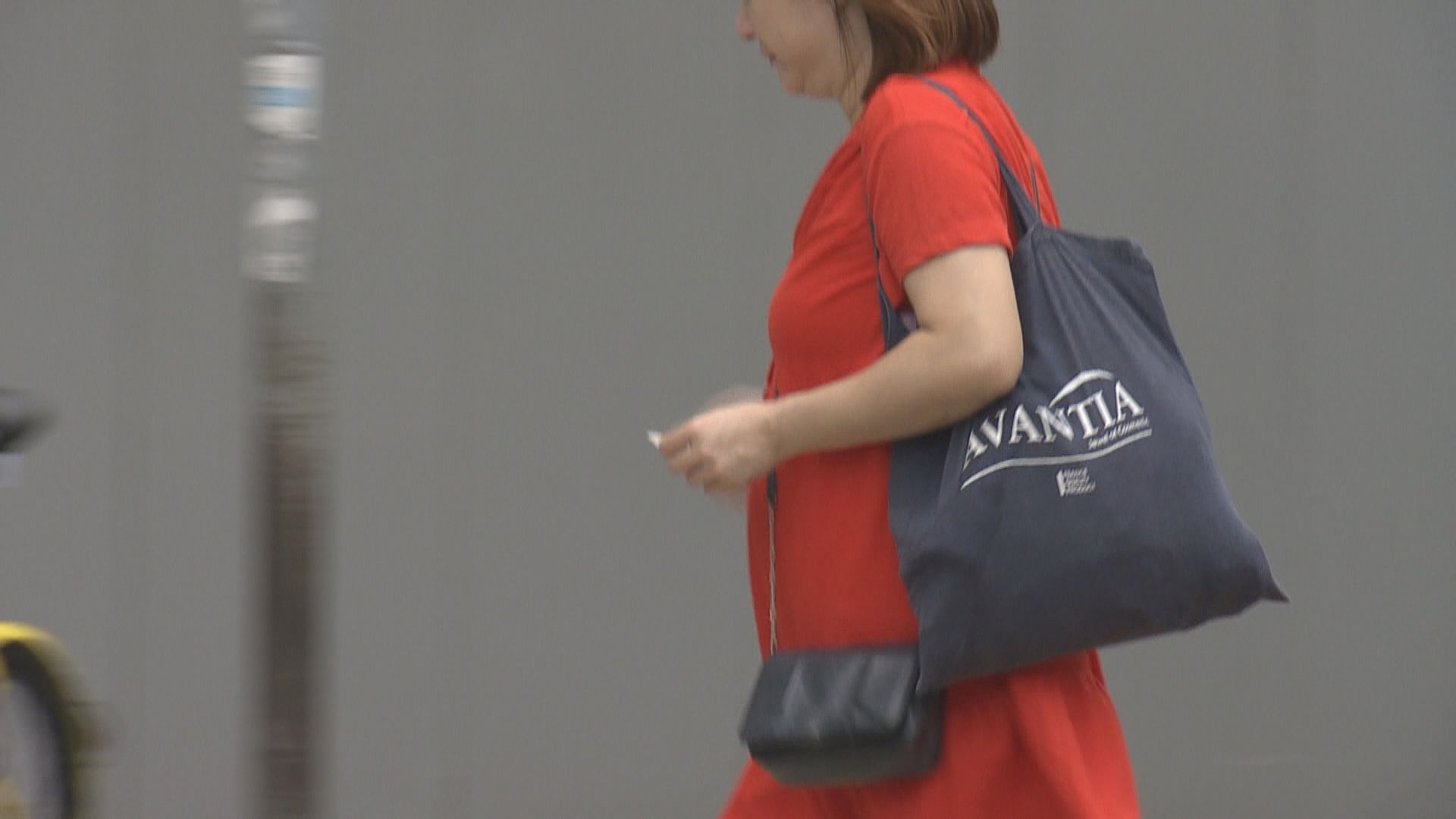 羅致光：政府積極保障婦女權益