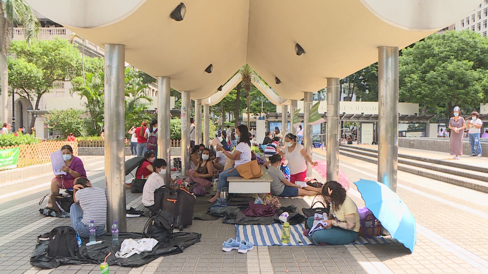 羅致光：視乎疫情檢討增加外傭檢疫房間或加強管控