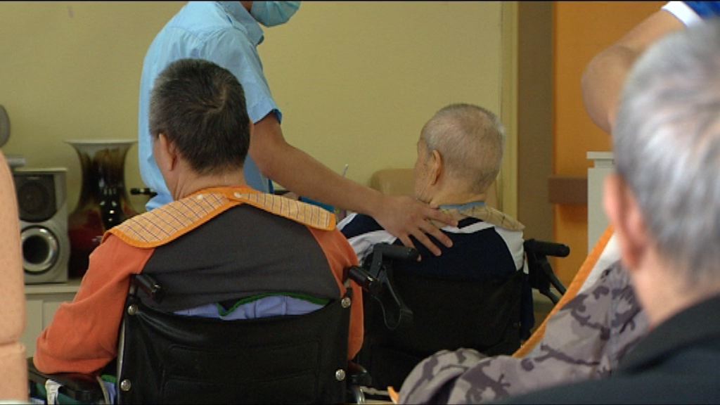 羅致光：寸土必爭覓地建安老院舍