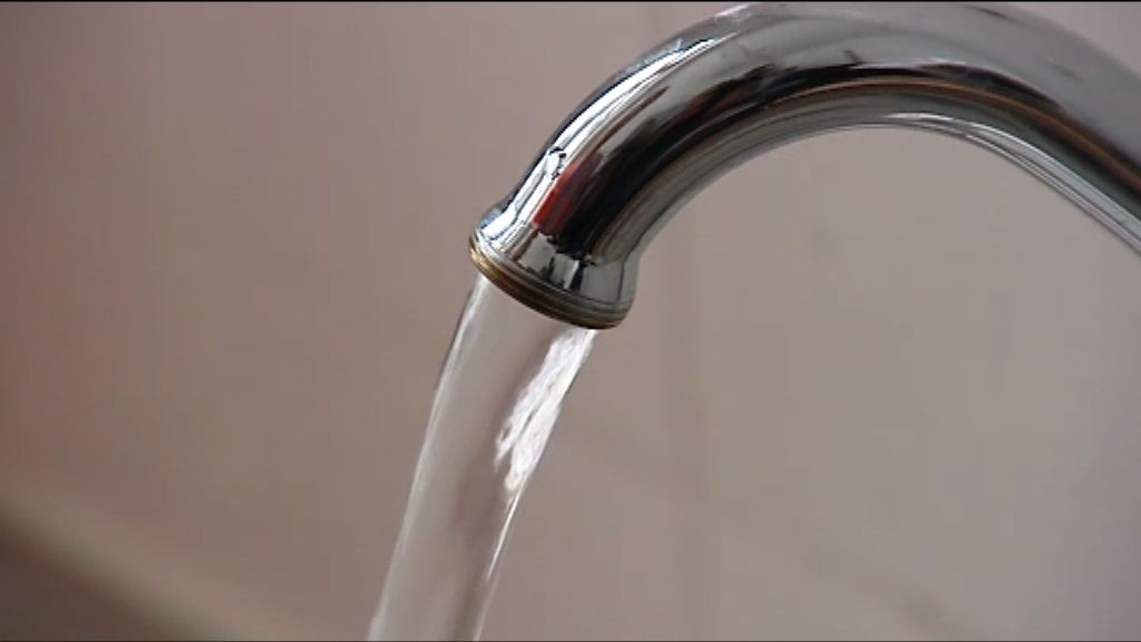 葵翠邨食水含鉛　居民冀政府資助安裝濾水器