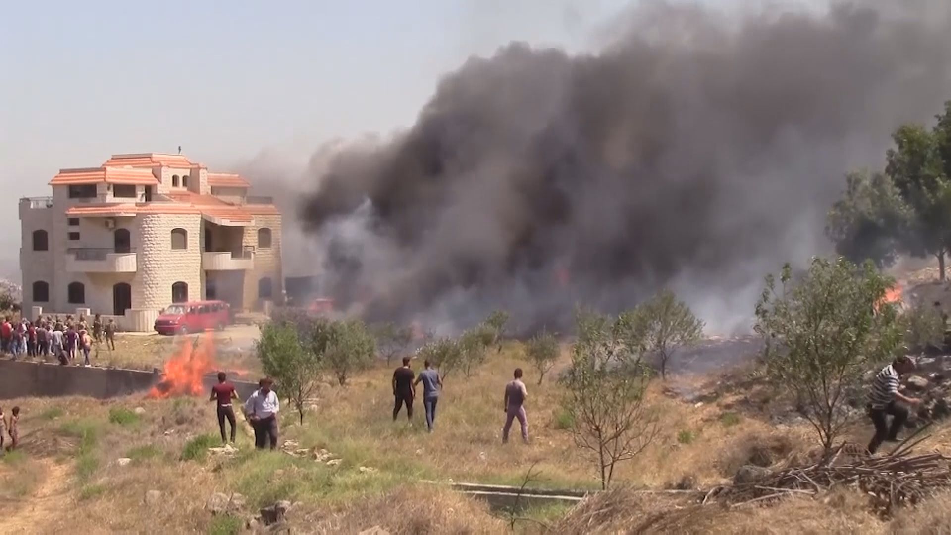 黎巴嫩北部油罐爆炸逾百人死傷