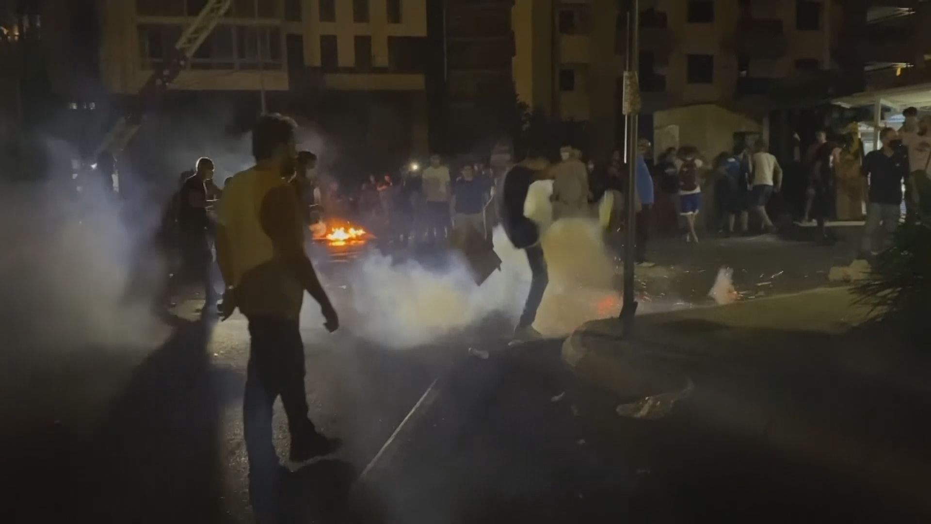 黎巴嫩貝魯特有示威抗議未查清去年大爆炸