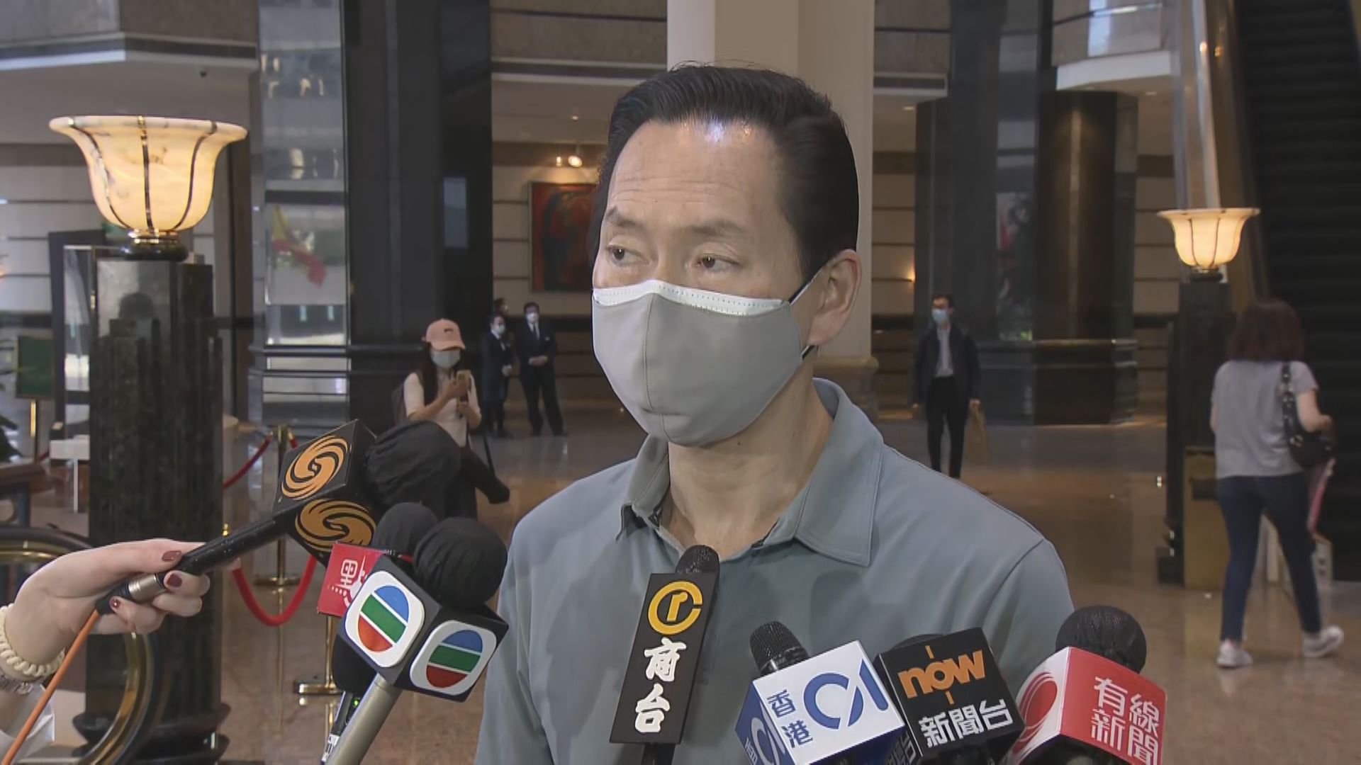 多名選委會委員提名李家超參選行政長官