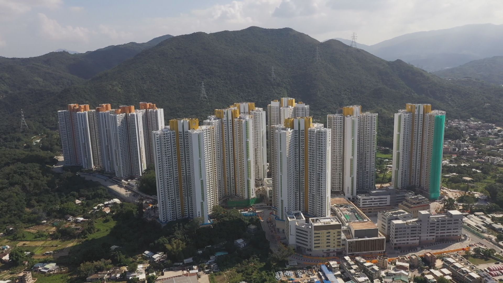 李家超：土地房屋供應要提速提效提量　倡公屋提前上樓計劃