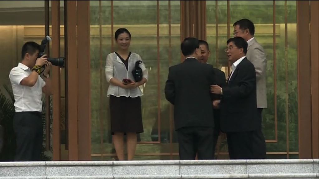 李家超展開廣州深圳訪問行程