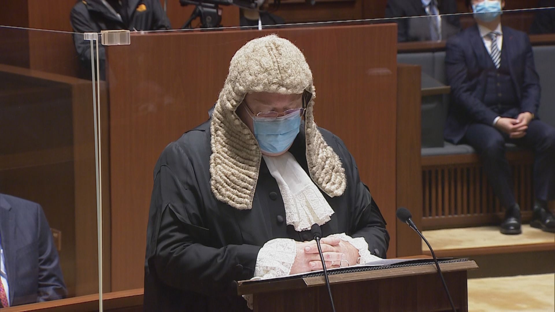 戴啟思：對法官無理抨擊如毒藥　律政司有責任跟進