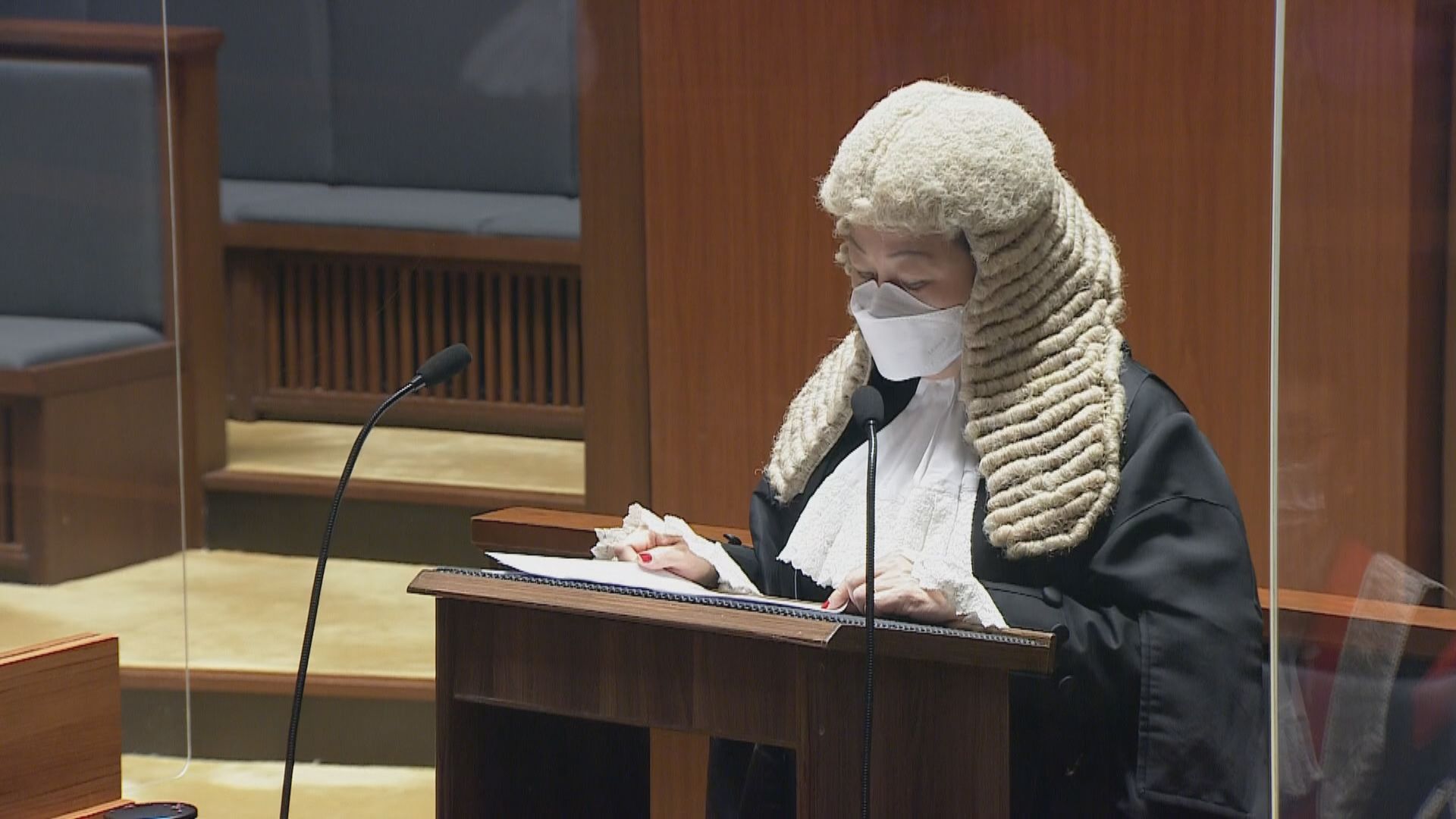 鄭若驊：若能維護一國前提　兩制無理由不繼續