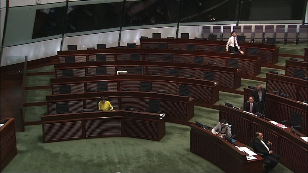 民主派點人數抗議政府抽調議程