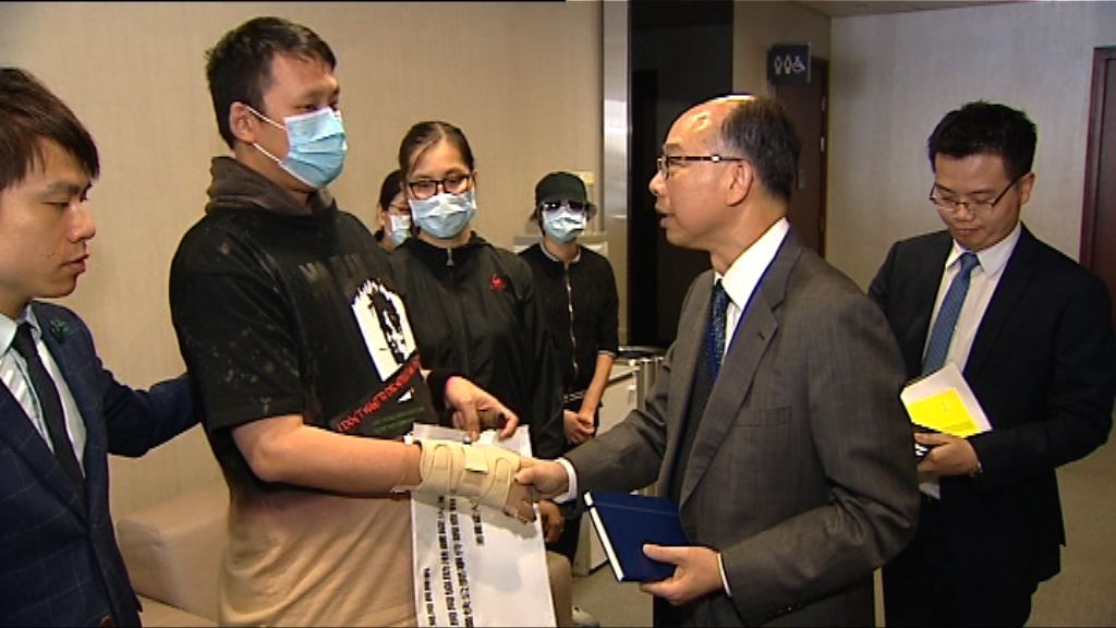 港鐵縱火案傷者投訴港鐵拒絕賠償