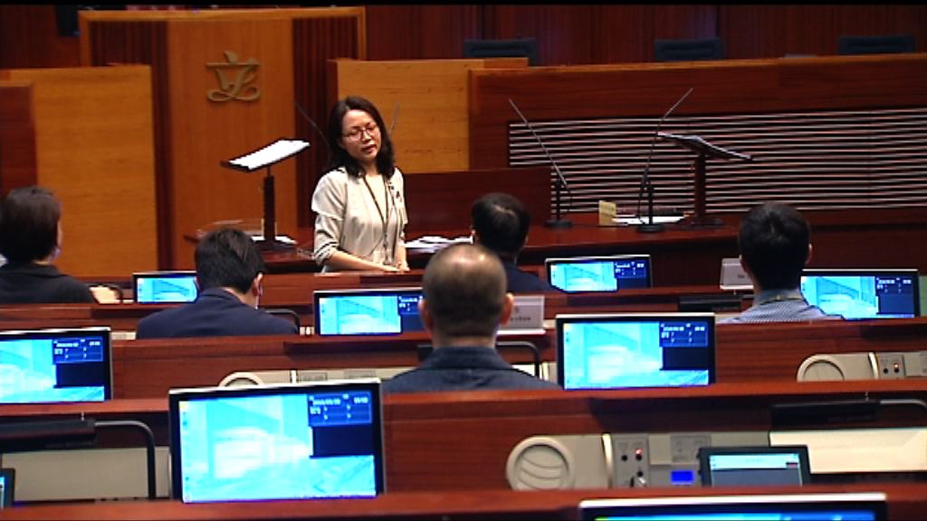 候任立法會議員到議事廳作宣誓示範