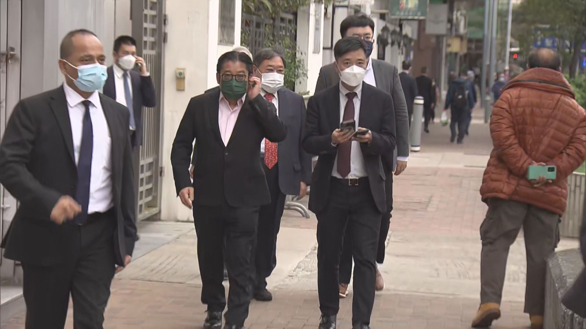 多名選委到中聯辦與鄭雁雄春茗交流