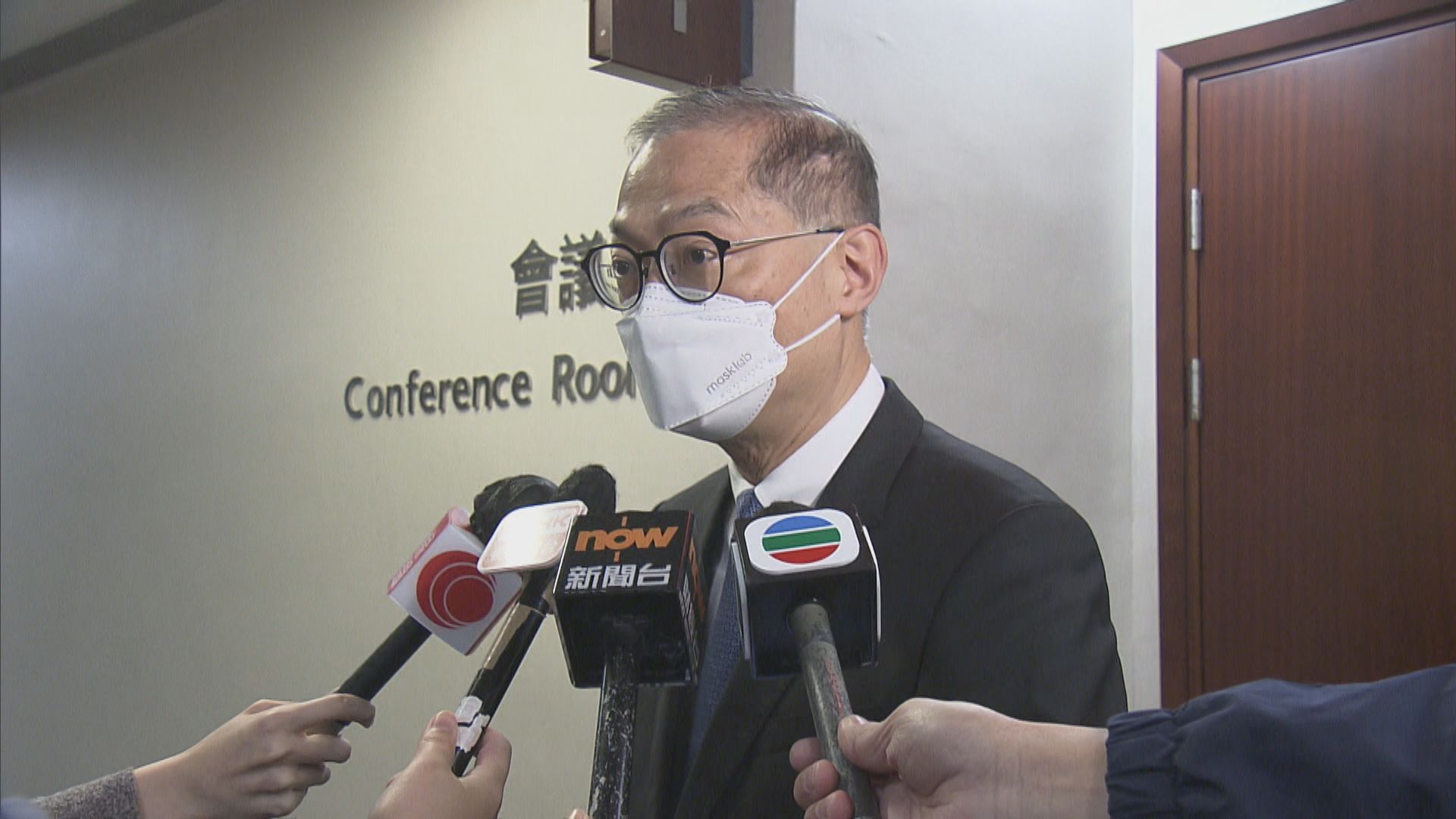 被問醫管局有否責任　盧寵茂：承辦商應負最大責任