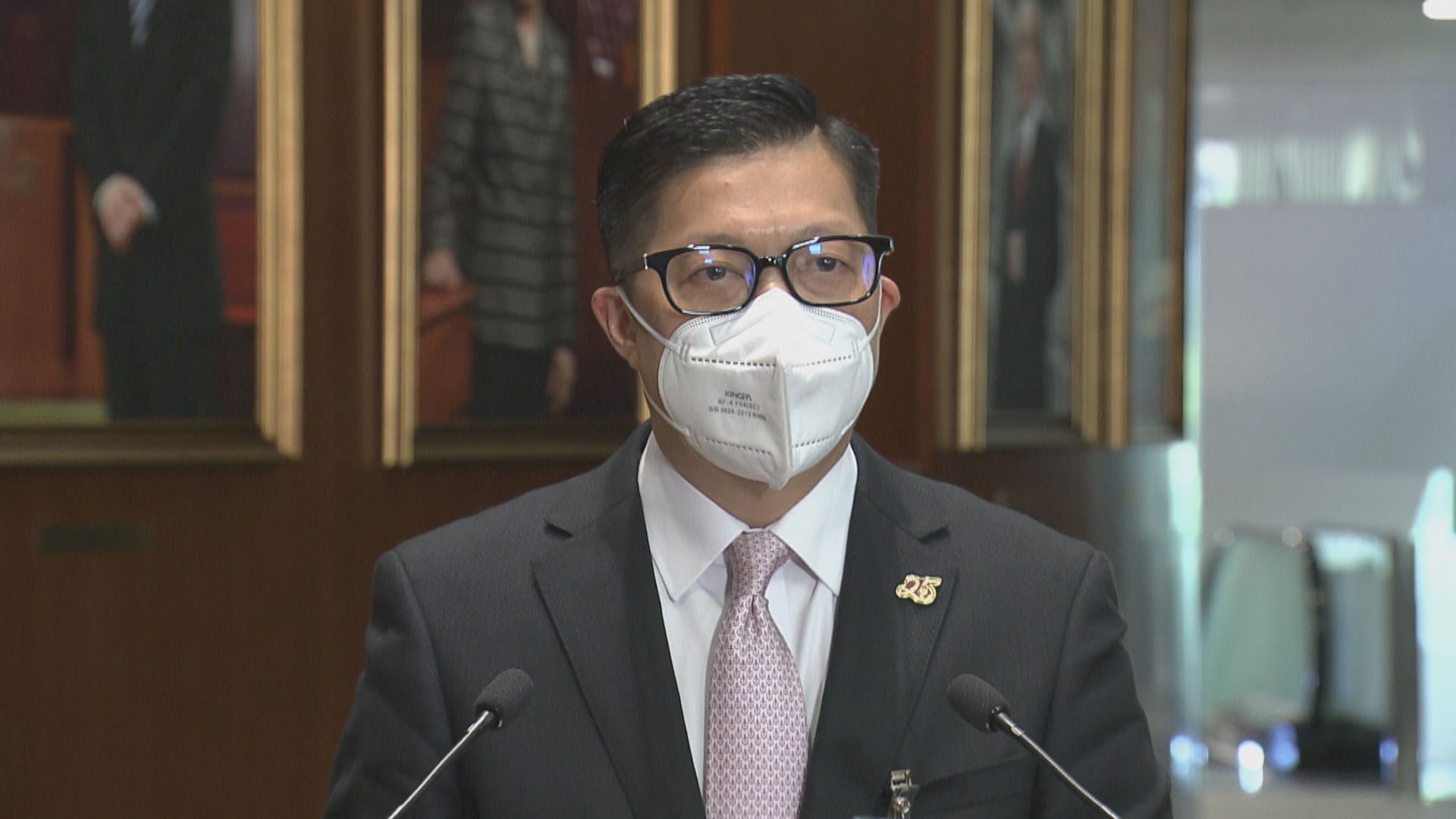 鄧炳強指初步調查顯示起火電纜橋非受人為破壞