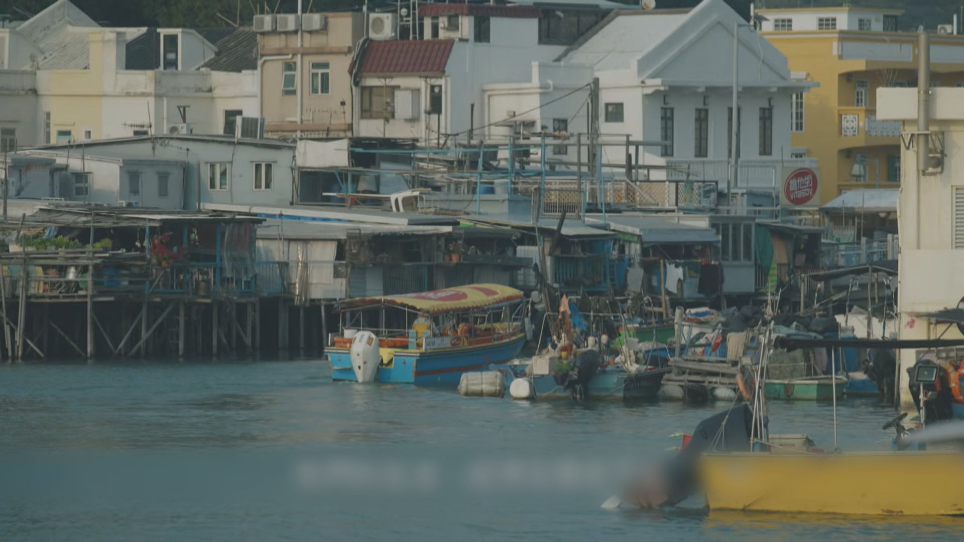 甯漢豪稱探討在南大嶼設優質旅舍及主題營地等設施