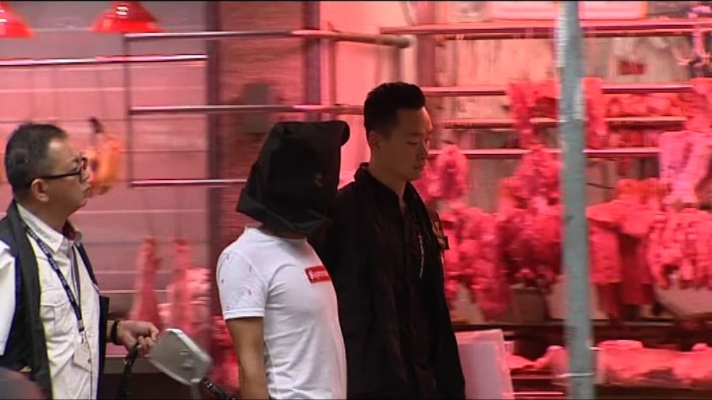 佳寶豬肉檔遭潑漂白水　警再拘5人