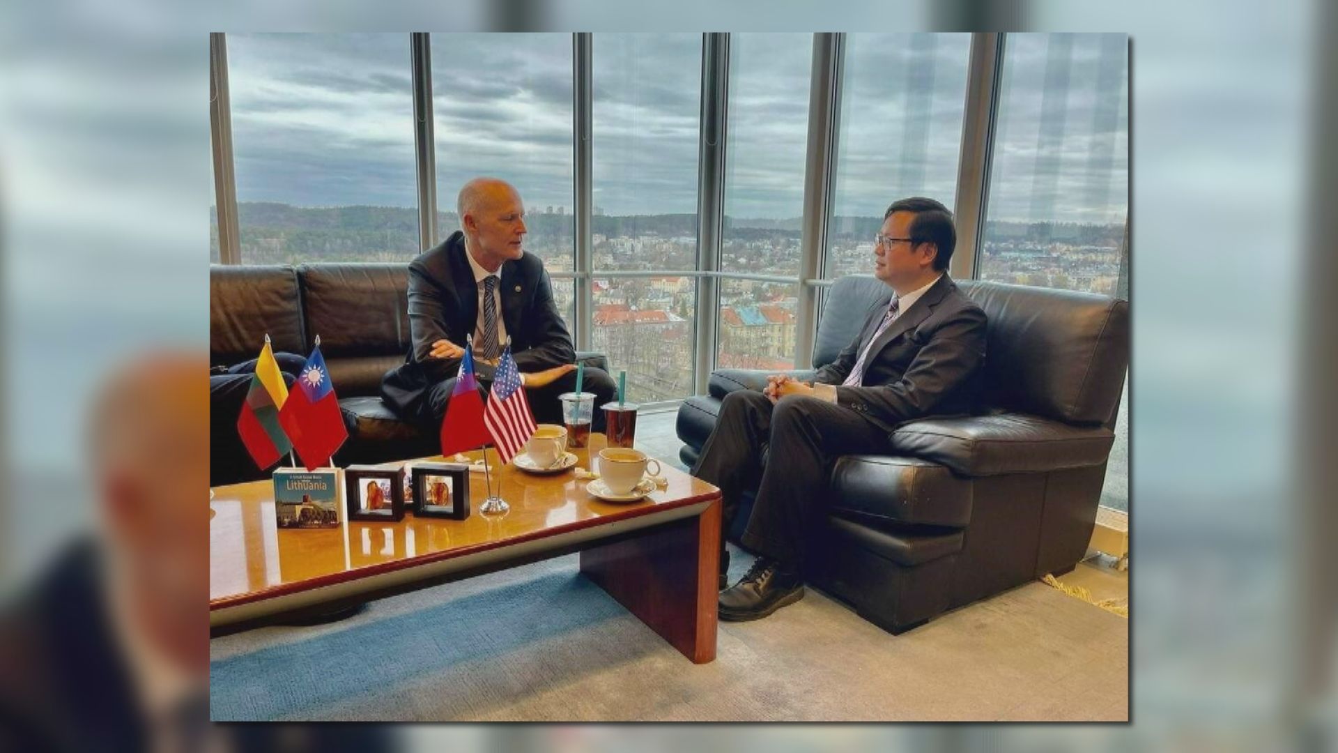 首次有美國國會議員到訪駐立陶宛台灣代表處