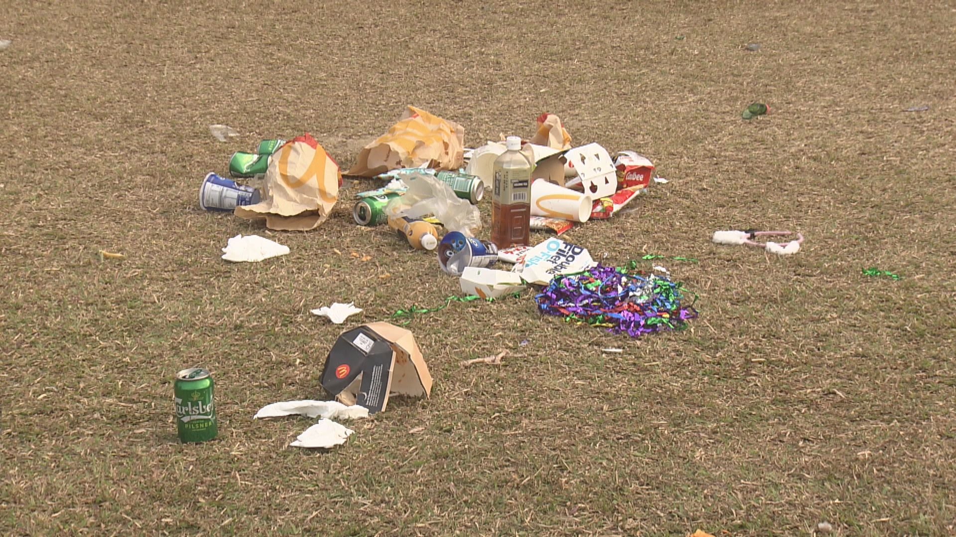 消息：行會通過亂拋垃圾罰款提高至三千元