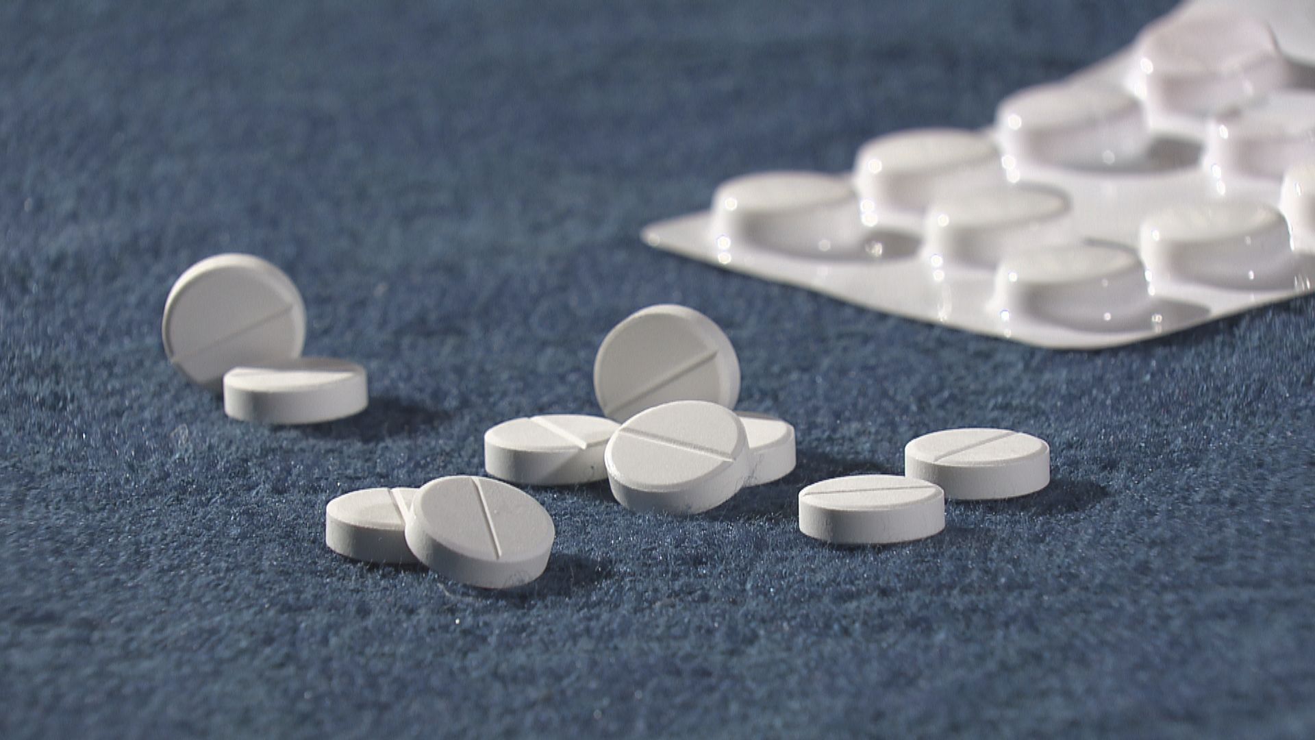 盧寵茂：擬設立藥物審批機構 加快審批程序